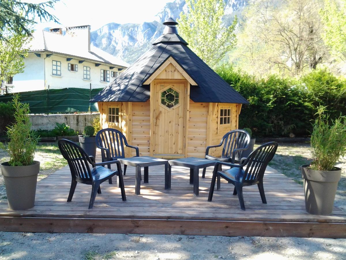 Hotel La Gare LʼArgentière-la-Bessée Kültér fotó